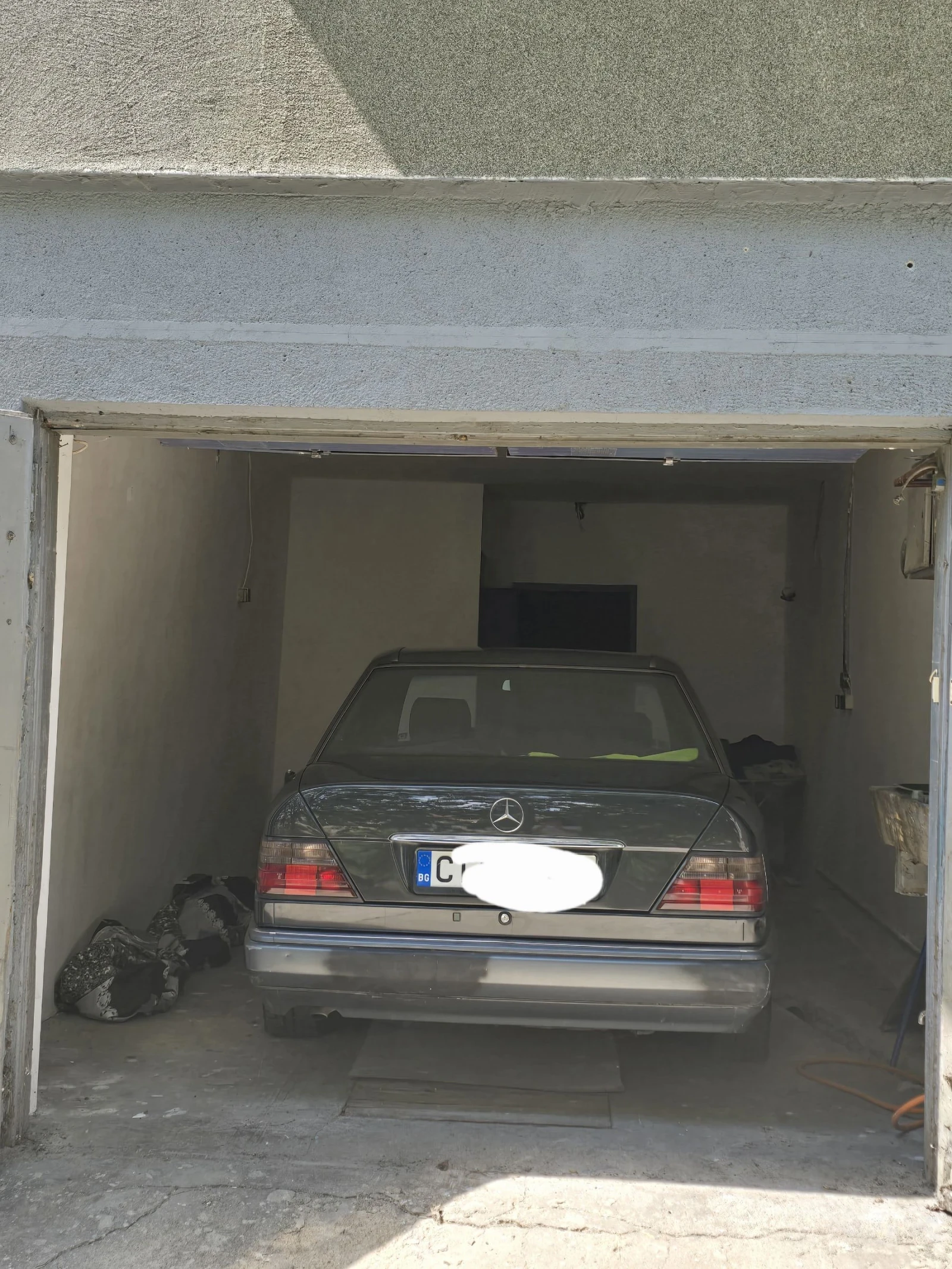 Mercedes-Benz 124 200D - изображение 6