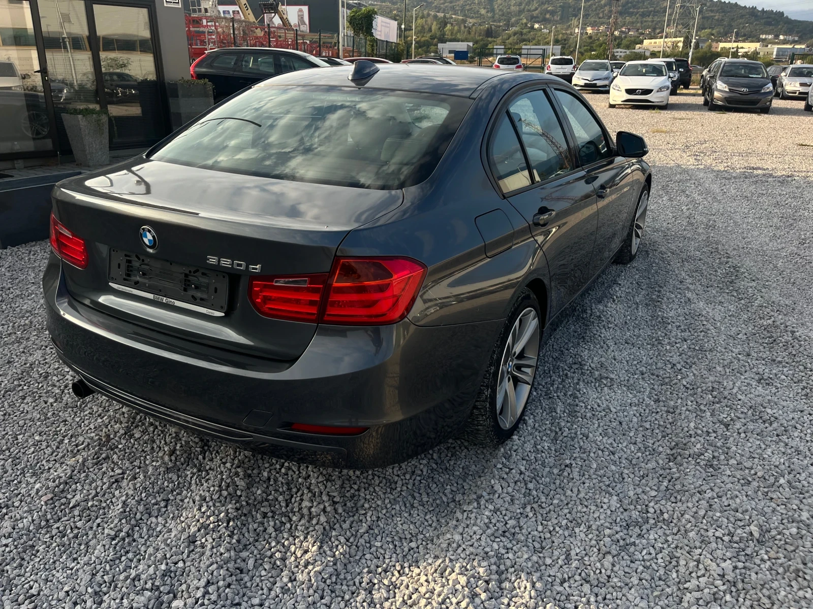 BMW 320 2.0D-184k.c. Sport - изображение 6