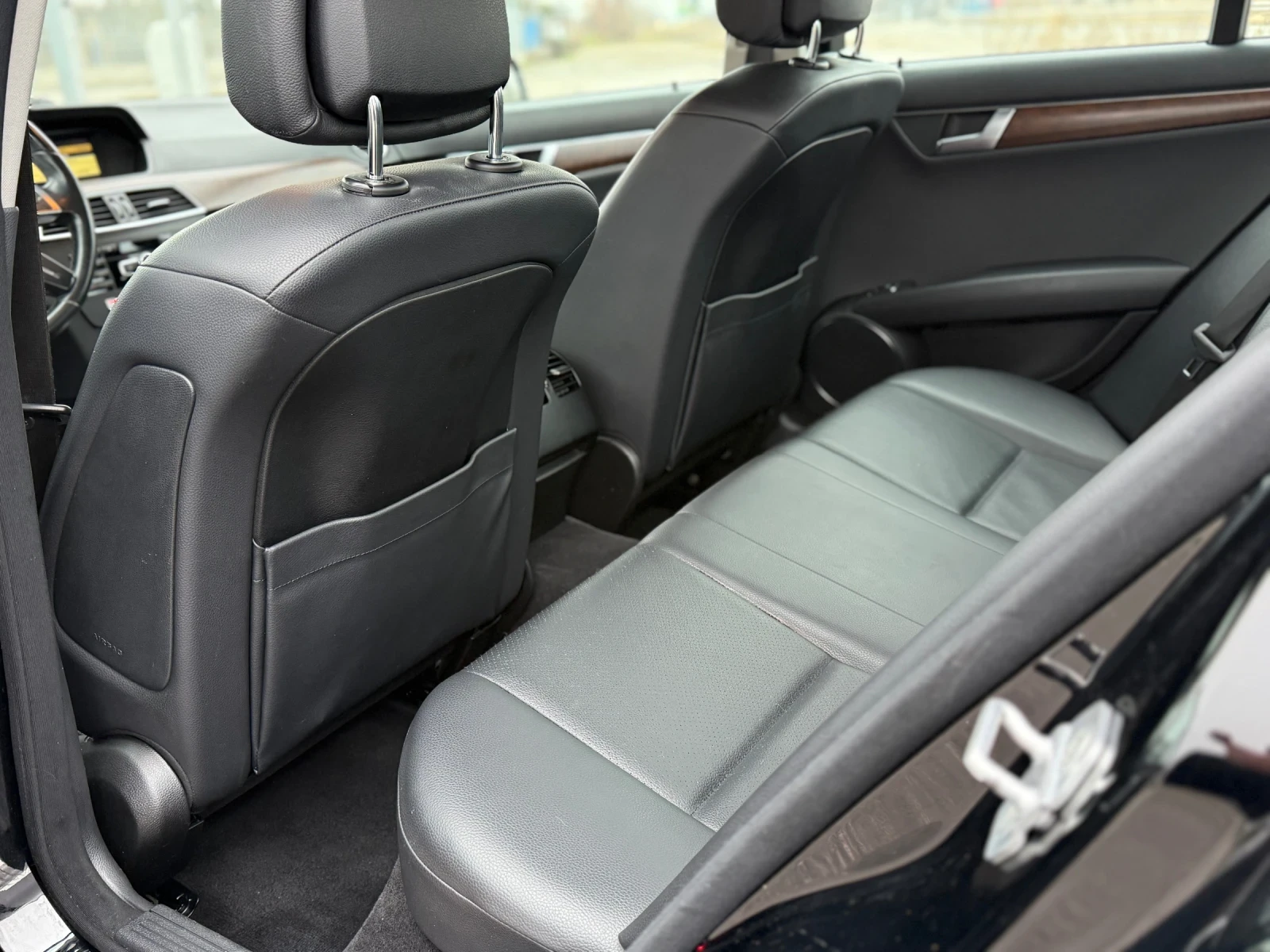 Mercedes-Benz C 220 FACELIFT* 170��* �������* ����* ������� | Mobile.bg � ����������� 11