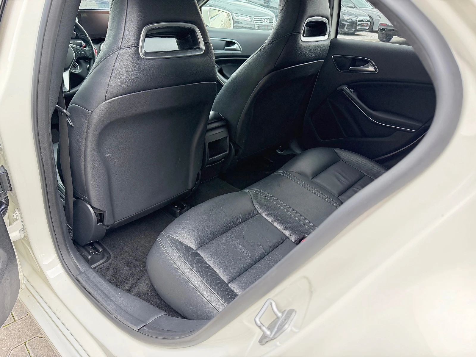 Mercedes-Benz A 220 CDi AMG Pack �������/������/�������� | Mobile.bg � ����������� 13