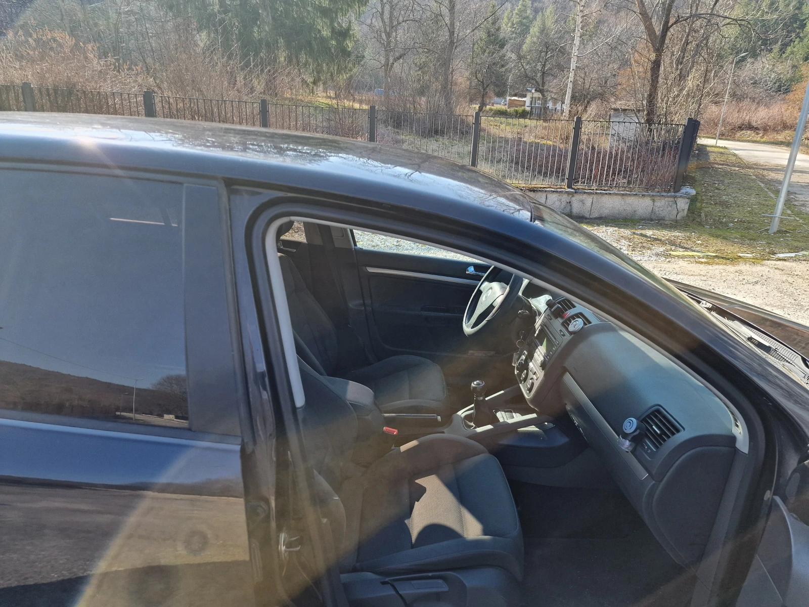 VW Golf 2.0TDI, снимка 17 - Автомобили и джипове - 54197573