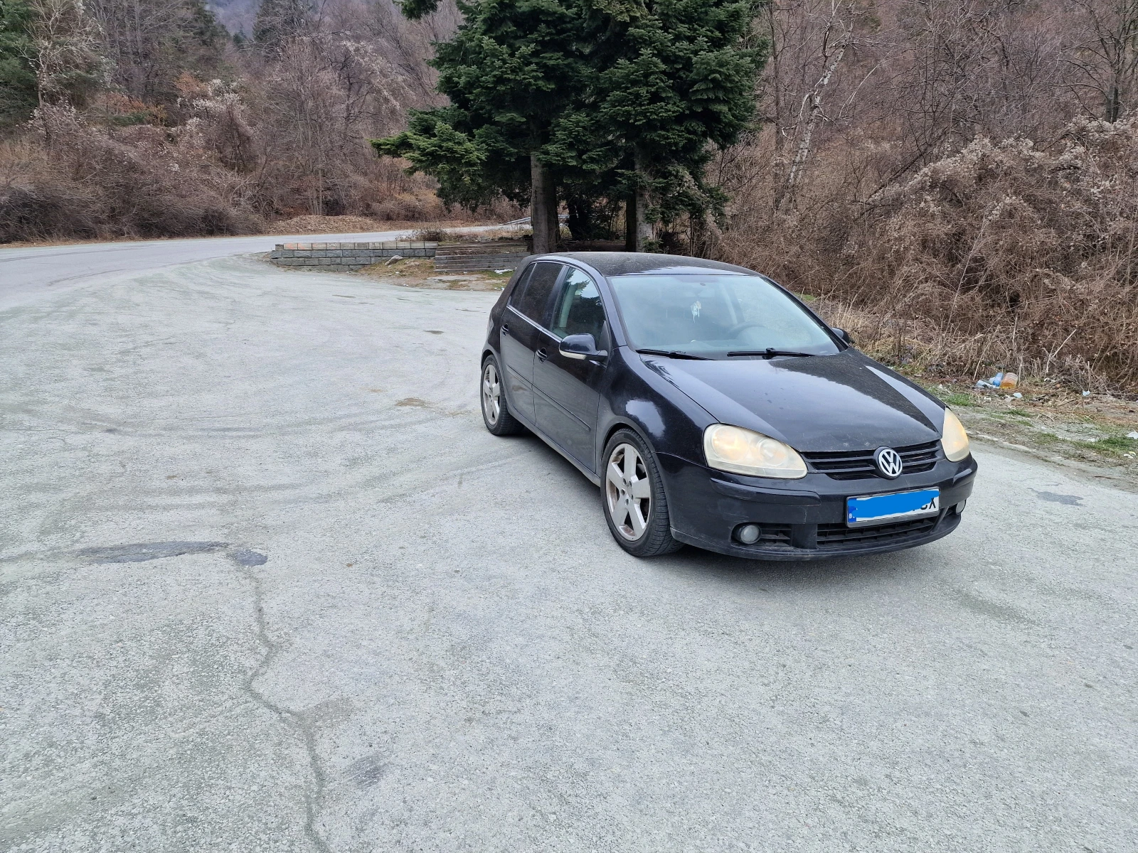 VW Golf 2.0TDI, снимка 13 - Автомобили и джипове - 54197573