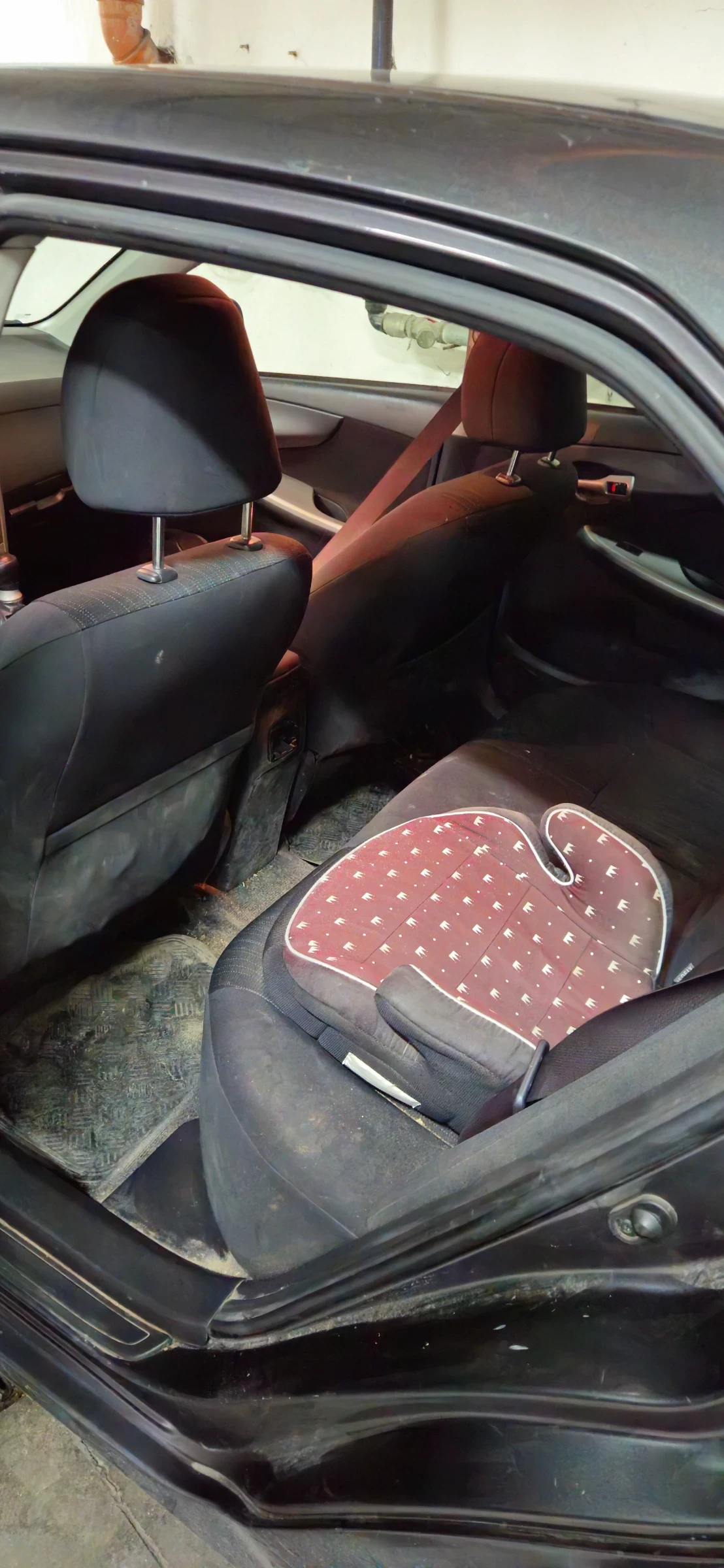 Toyota Corolla 1.4 D4D, снимка 8 - Автомобили и джипове - 54369677
