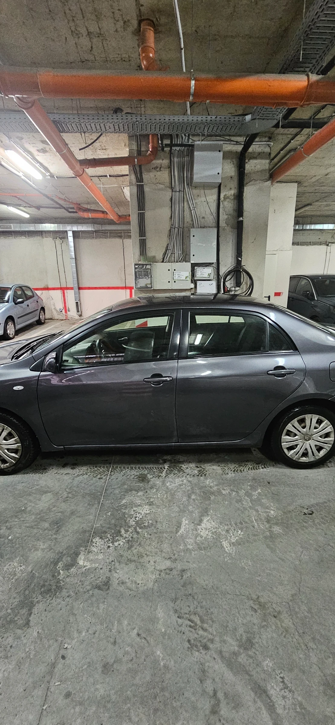 Toyota Corolla 1.4 D4D, снимка 3 - Автомобили и джипове - 54369677