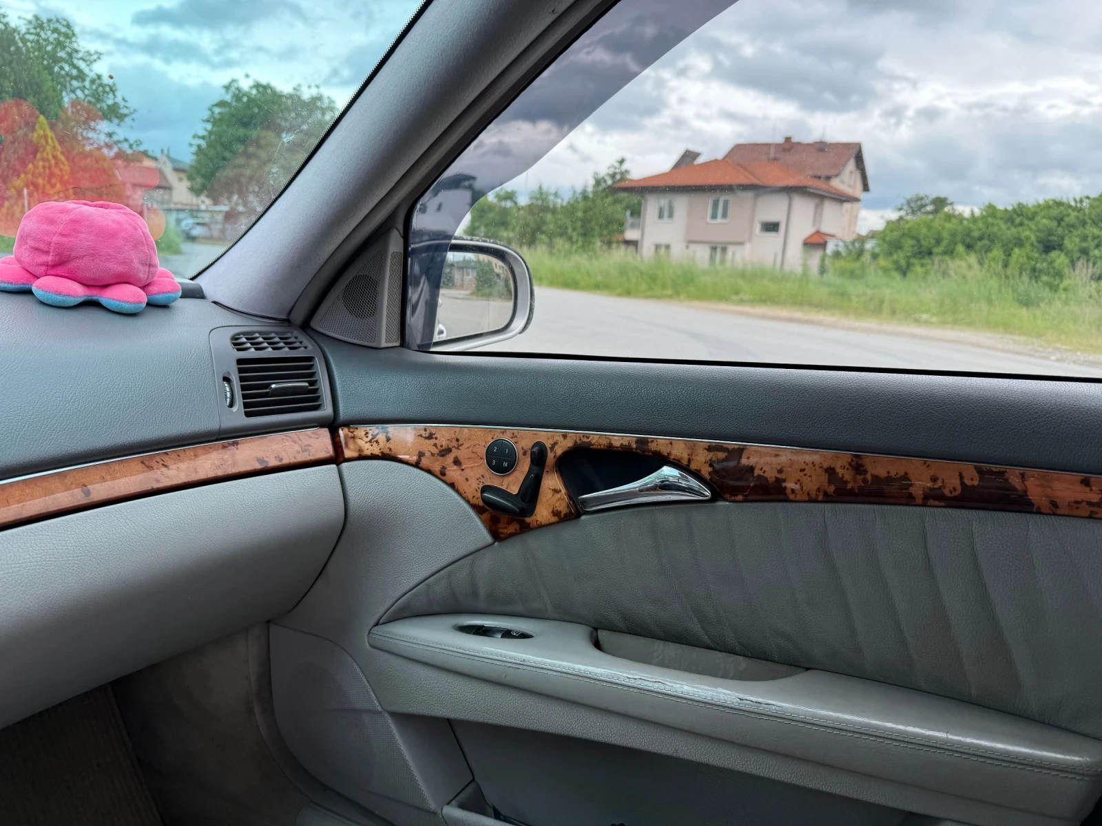 Mercedes-Benz E 270, снимка 9 - Автомобили и джипове - 54646496
