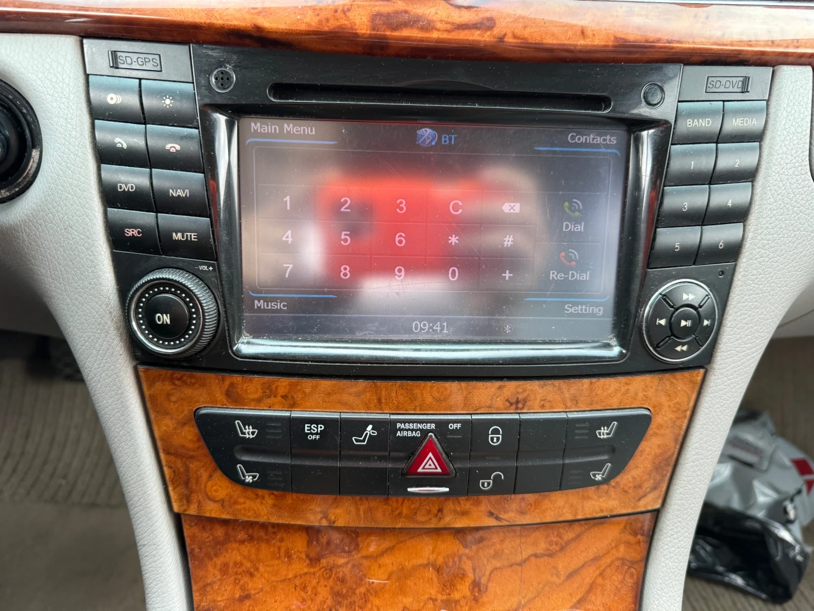 Mercedes-Benz E 270, снимка 10 - Автомобили и джипове - 54646496