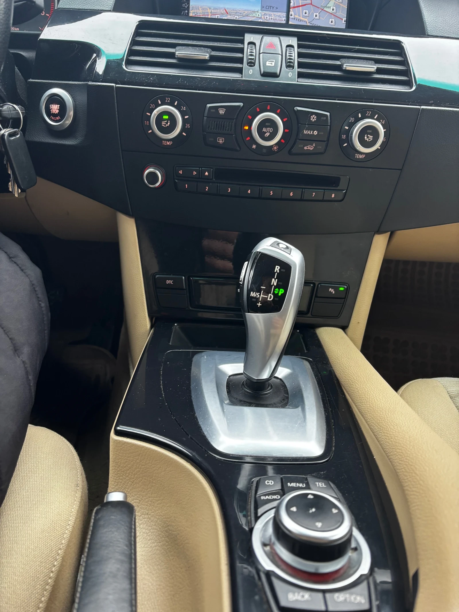 BMW 525 525 d xdrive, снимка 7 - Автомобили и джипове - 54702057