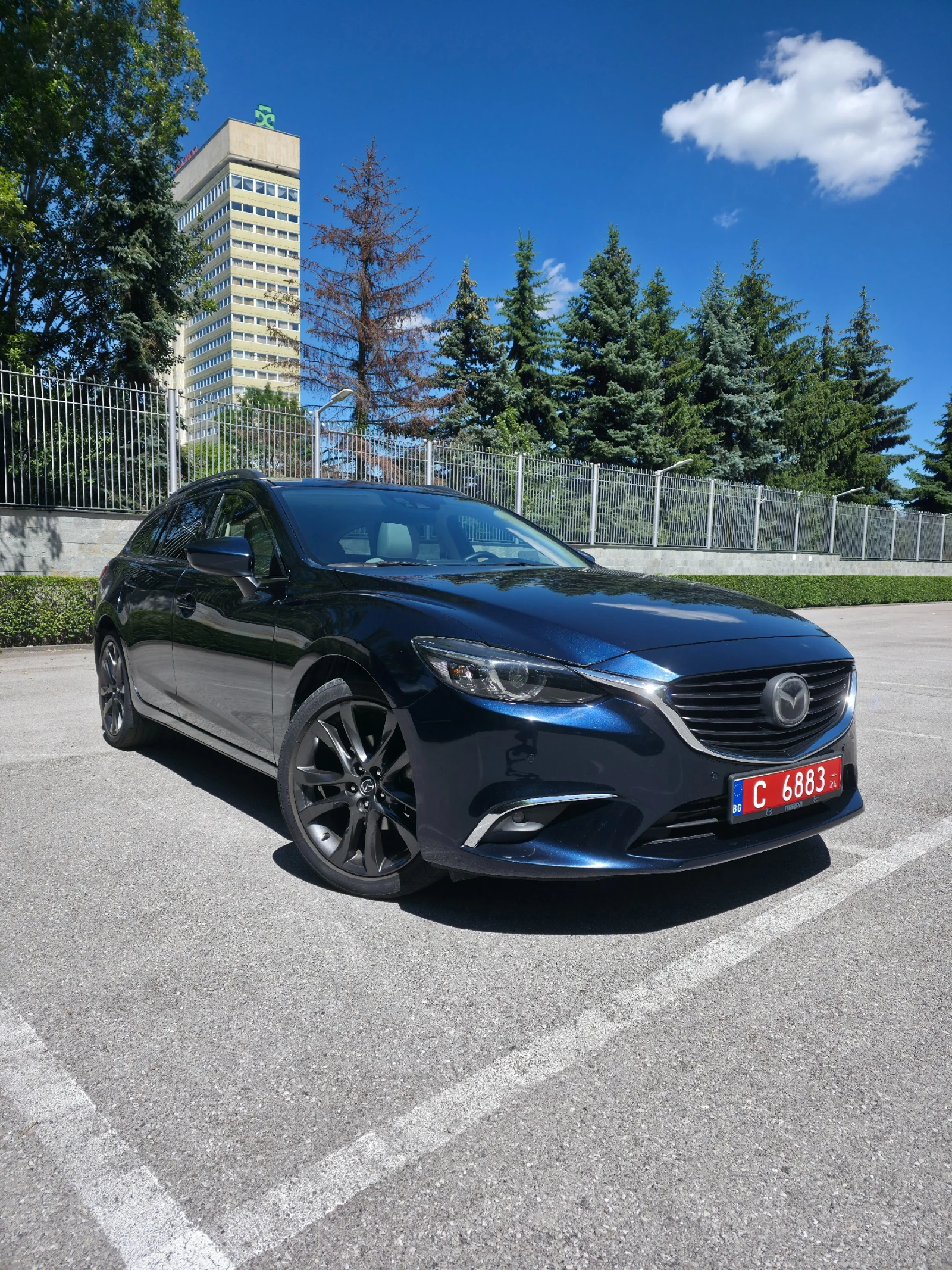 Mazda 6 SkyAktiv-D GJ Facelift 130000 km LED фарове, снимка 2 - Автомобили и джипове - 54911541