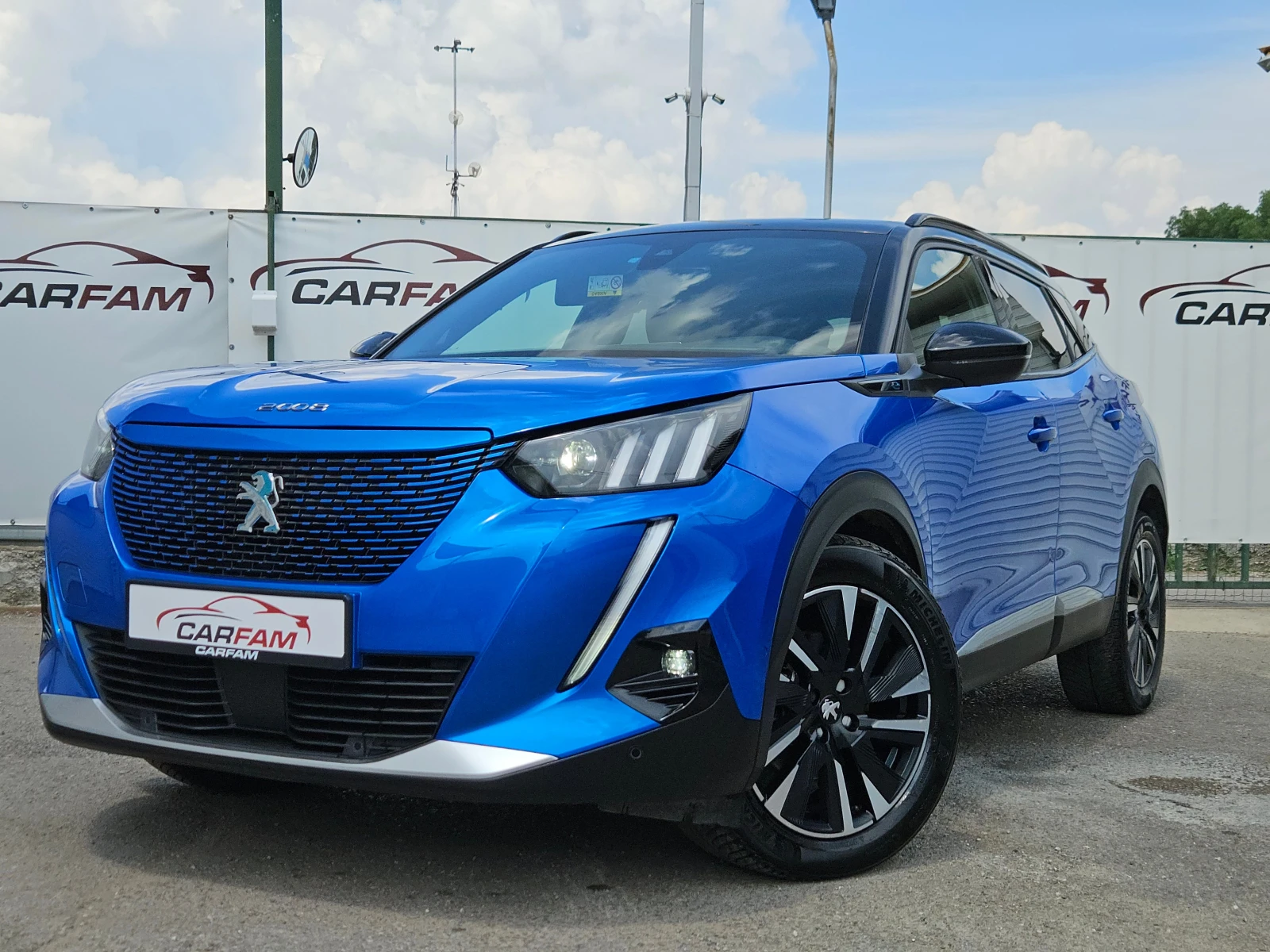 Peugeot 2008 GT Line/SOH 100%/99894км/KEYLESS/ДИСТРОНИК/ПОДГРЕВ, снимка 7 - Автомобили и джипове - 55121604