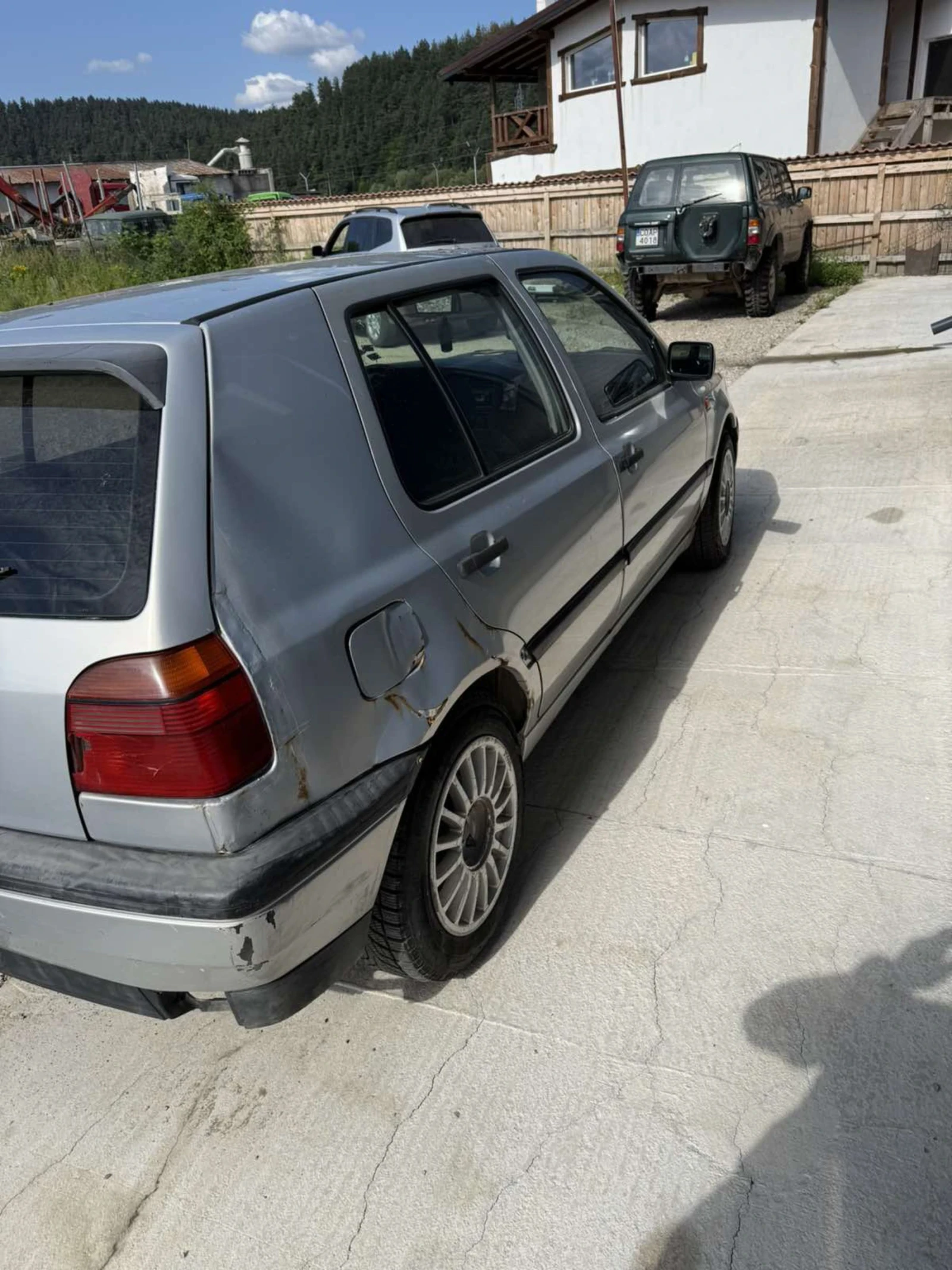 VW Golf, снимка 5 - Автомобили и джипове - 55202020