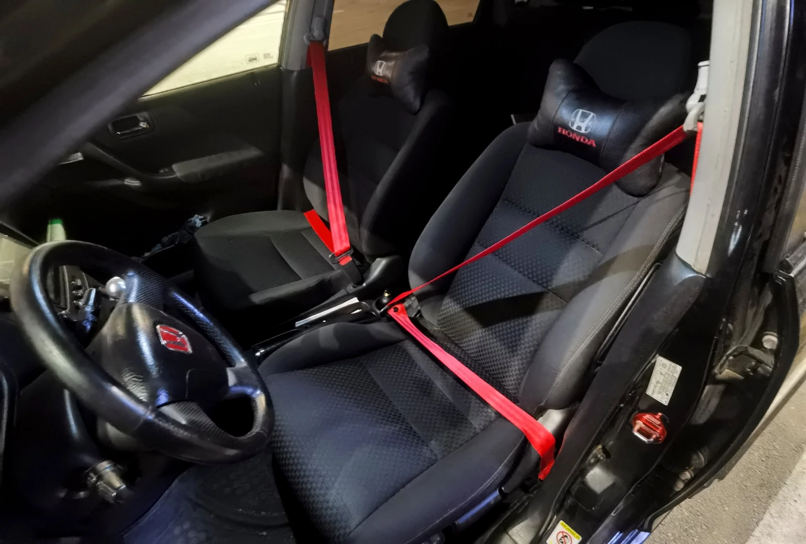 Honda Civic 1.7, снимка 9 - Автомобили и джипове - 55210660