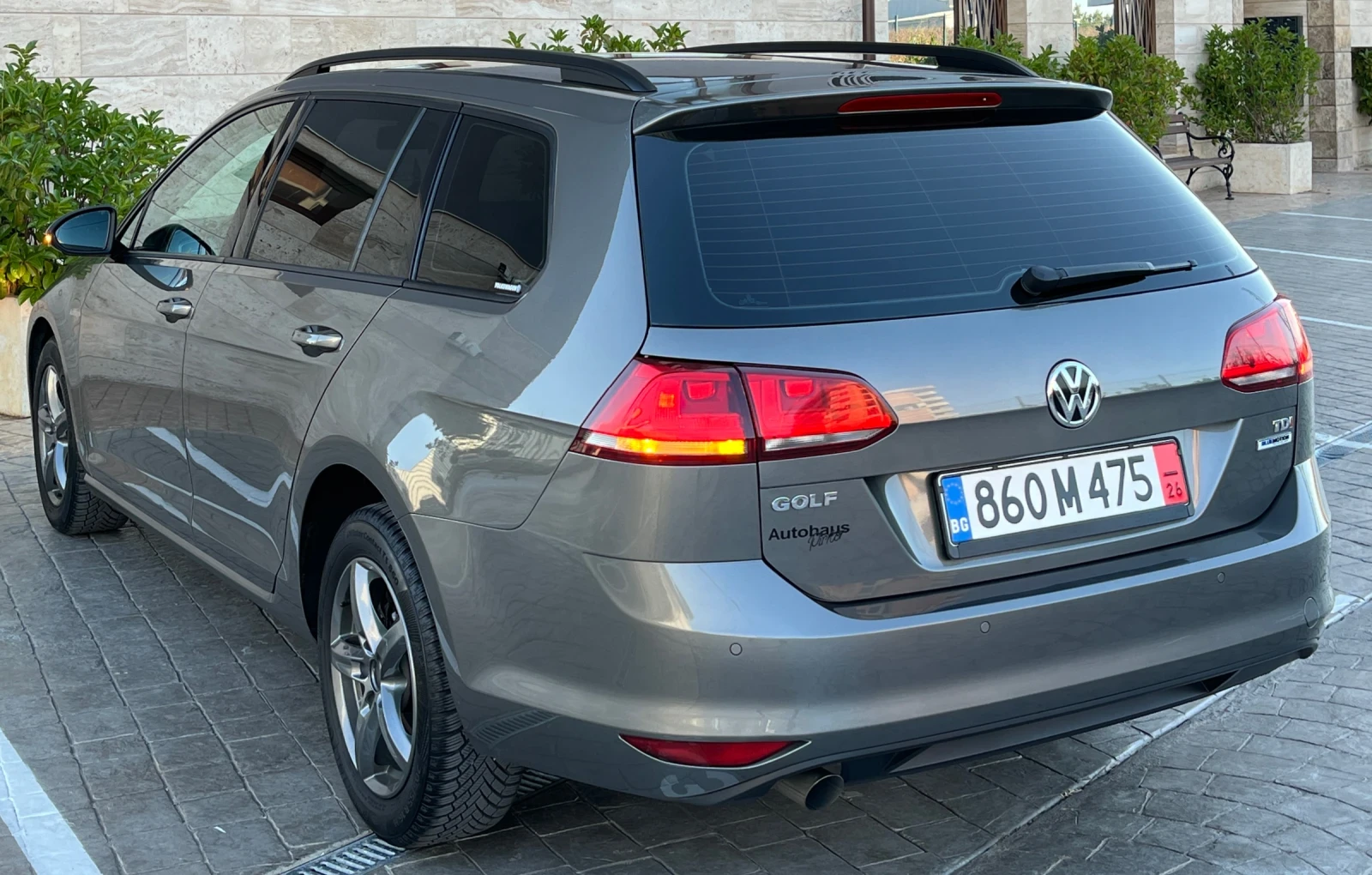 VW Golf Variant 1.6TDI/110/2016Г, снимка 5 - Автомобили и джипове - 55504132