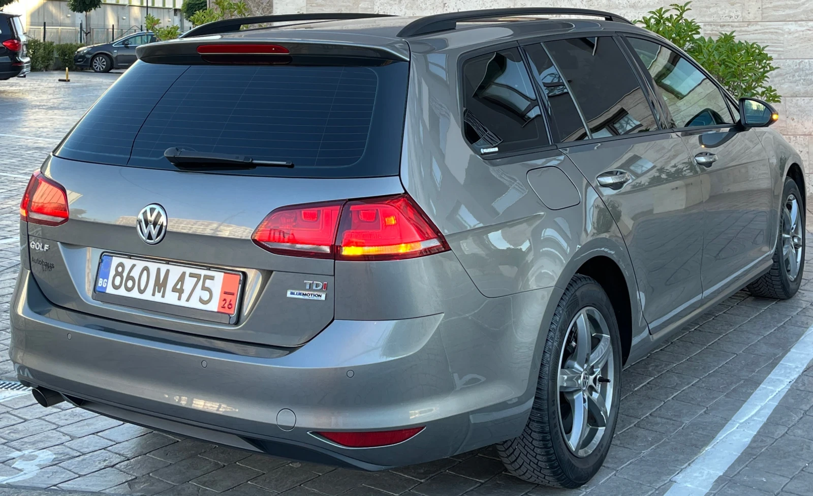 VW Golf Variant 1.6TDI/110/2016Г, снимка 7 - Автомобили и джипове - 55504132