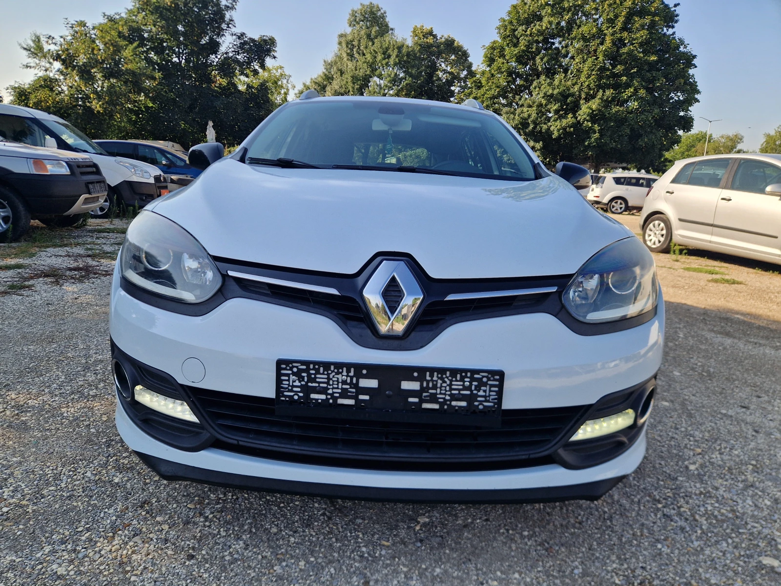 Renault Megane 1.5DCI LIMITED, снимка 2 - Автомобили и джипове - 55586651