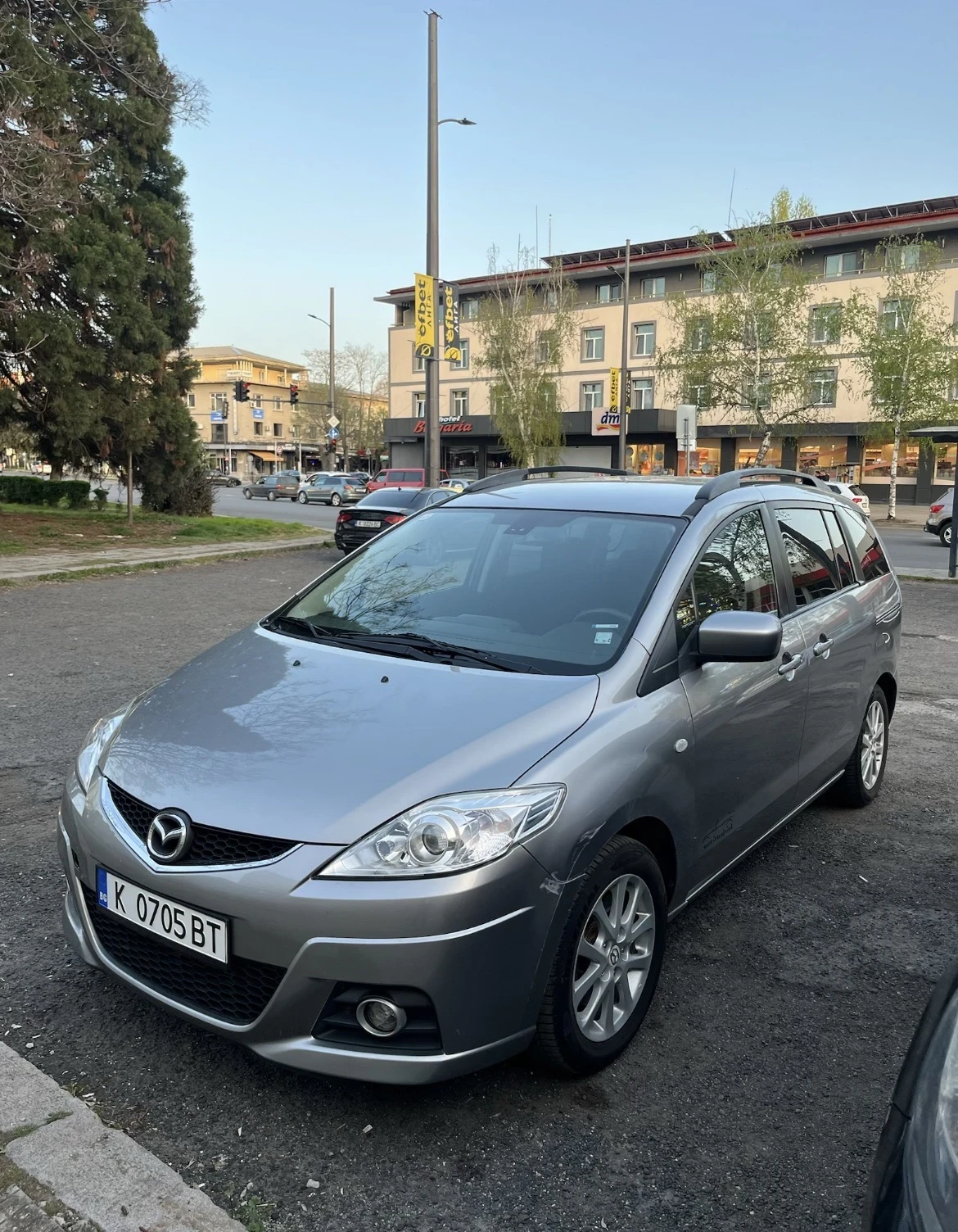 Mazda 5