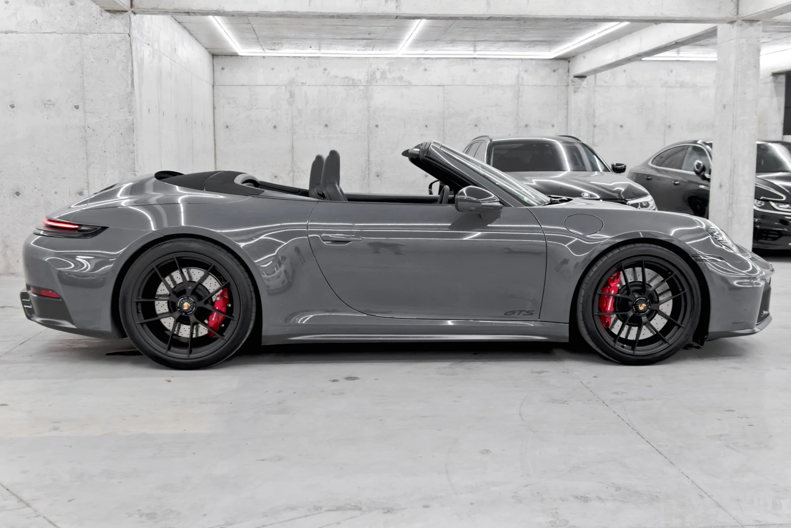 Porsche 911 4 GTS * Carbon * Lift, снимка 4 - Автомобили и джипове - 55853235