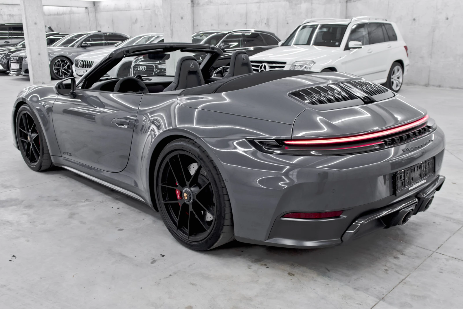 Porsche 911 4 GTS * Carbon * Lift, снимка 7 - Автомобили и джипове - 55853235