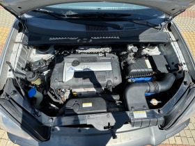 Hyundai Tucson 2.0 141hp, снимка 16 - Автомобили и джипове - 45467364
