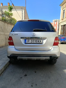     Mercedes-Benz ML 320