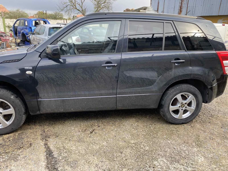 Suzuki Grand vitara, снимка 8 - Автомобили и джипове - 37983452