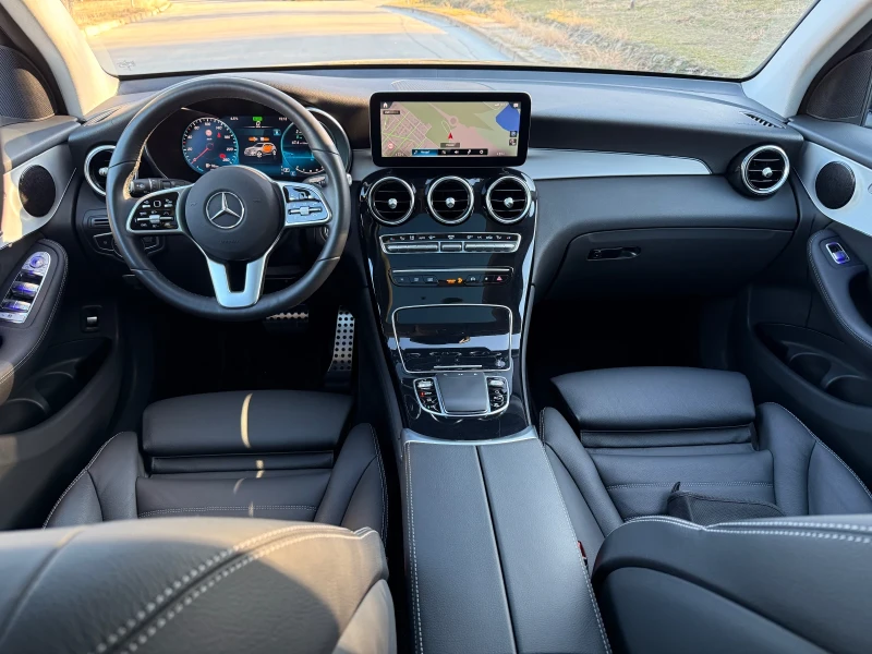 Mercedes-Benz GLC 300 AMG Line 4MATIC, снимка 6 - Автомобили и джипове - 48741624