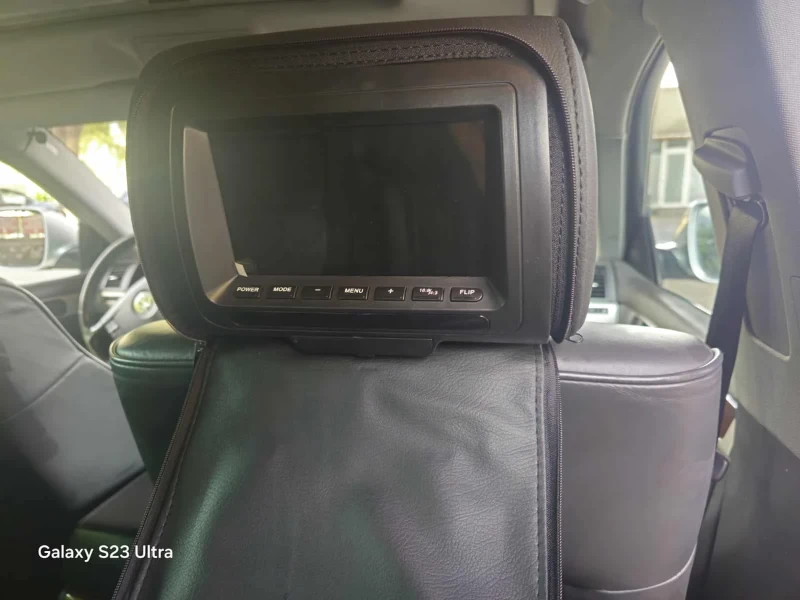 VW Touareg, снимка 5 - Автомобили и джипове - 52371720