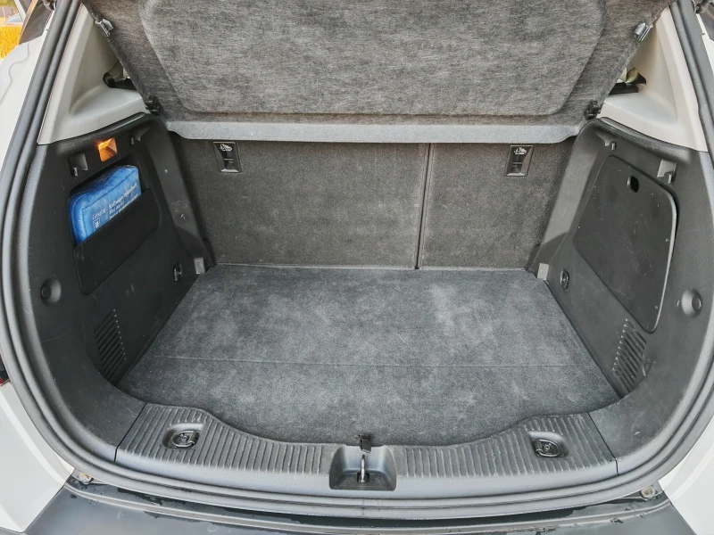 Opel Mokka 1.6 BEZNIN 116 KN, снимка 17 - Автомобили и джипове - 52415958