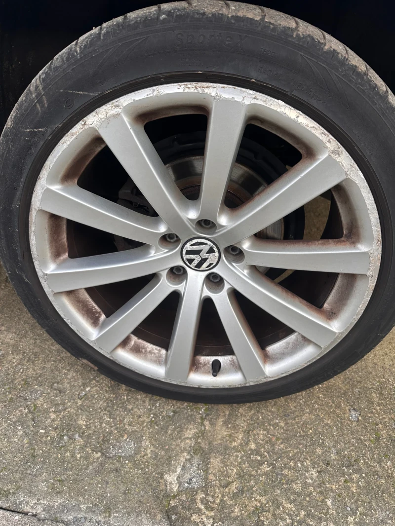 VW Tiguan 2.0tfsi dsg, снимка 12 - Автомобили и джипове - 52642871