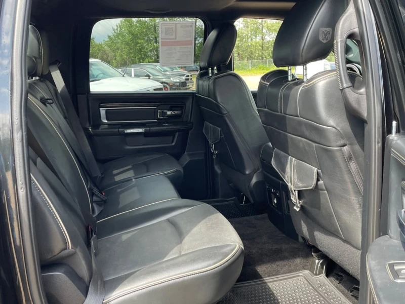 Dodge RAM 1500 * Limited * CARFAX * БЕЗ ПЪРВОНАЧАЛНА ВНОСКА, снимка 11 - Автомобили и джипове - 52875935