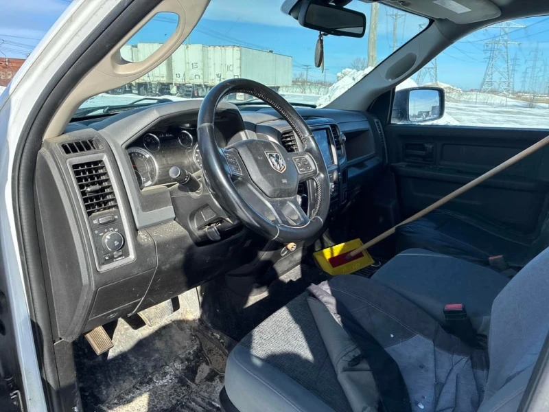 Dodge RAM 1500 * Express * CARFAX * БЕЗ ПЪРВОНАЧАЛНА ВНОСКА, снимка 5 - Автомобили и джипове - 53176560