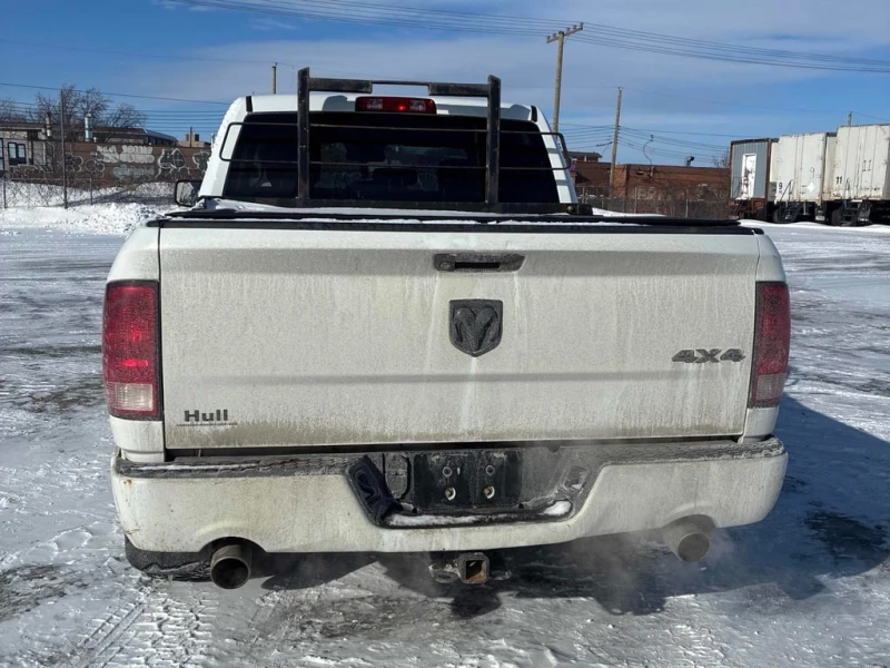 Dodge RAM 1500 * Express * CARFAX * БЕЗ ПЪРВОНАЧАЛНА ВНОСКА, снимка 4 - Автомобили и джипове - 53176560