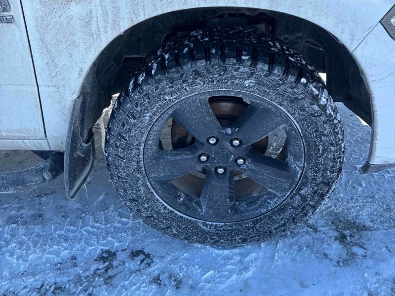 Dodge RAM 1500 * Express * CARFAX * БЕЗ ПЪРВОНАЧАЛНА ВНОСКА, снимка 7 - Автомобили и джипове - 53176560