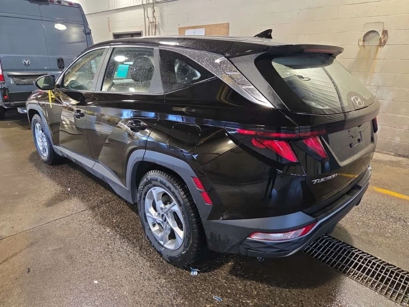 Hyundai Tucson * ESSENTIAL * CARFAX * ЦЕНА ДО БГ, снимка 6 - Автомобили и джипове - 53584114