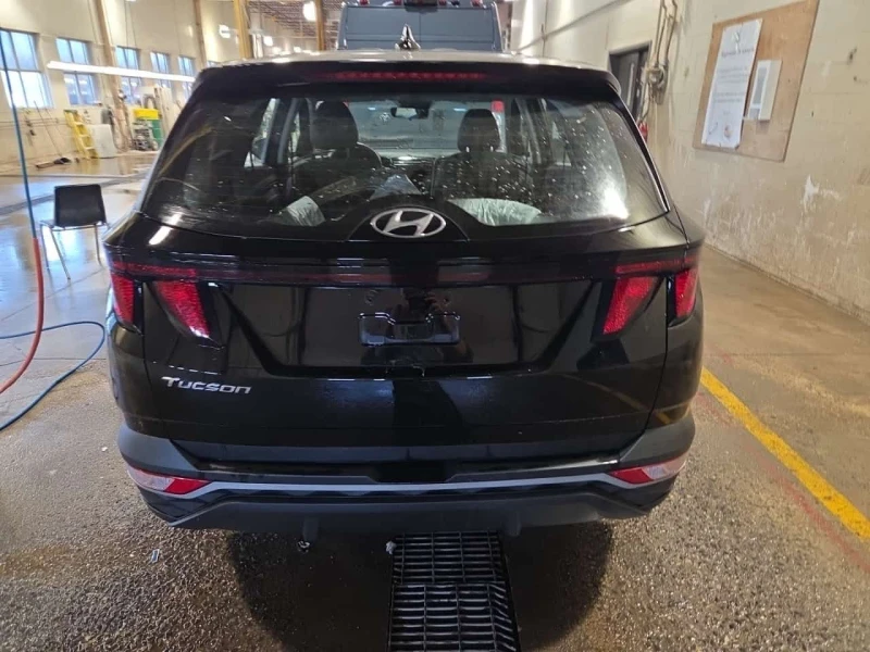 Hyundai Tucson * ESSENTIAL * CARFAX * ЦЕНА ДО БГ, снимка 5 - Автомобили и джипове - 53584114