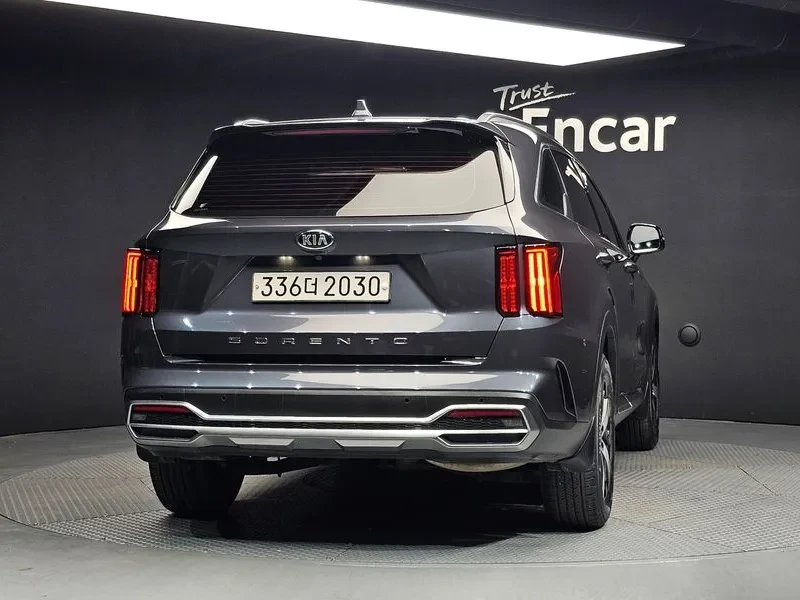 Kia Sorento DIESEL 2.2 2WD PRESTIGE, снимка 4 - Автомобили и джипове - 54997160