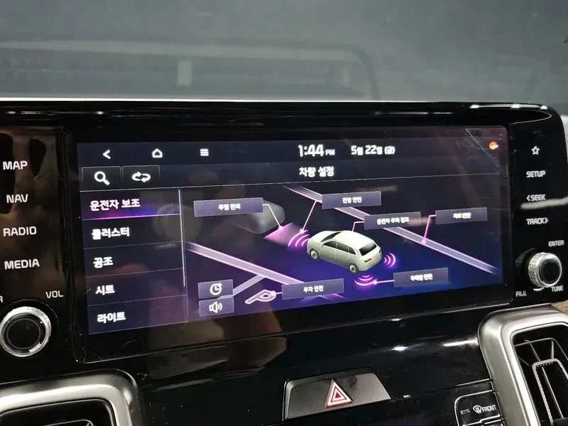 Kia Sorento DIESEL 2.2 2WD PRESTIGE, снимка 15 - Автомобили и джипове - 54997160