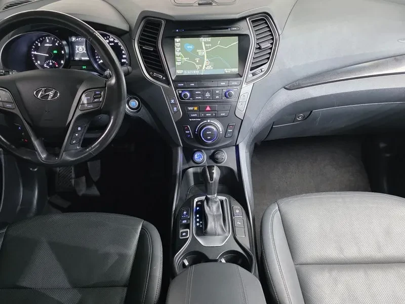 Hyundai Santa fe DIESEL 2.0 2WD VALUE PLUS, снимка 7 - Автомобили и джипове - 55087854