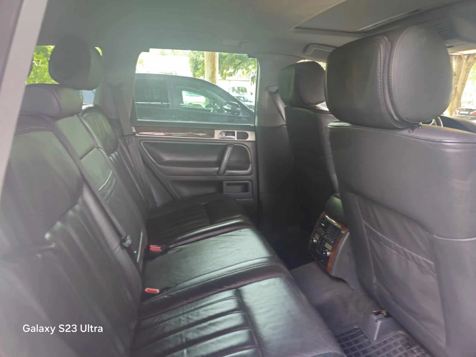 VW Touareg  - изображение 7