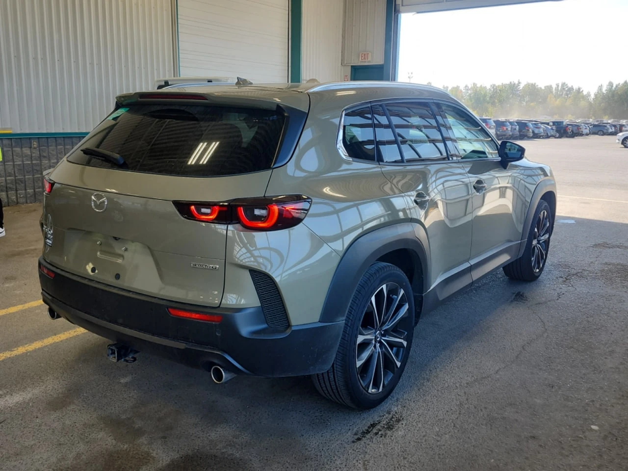 Mazda CX-50 * АВТО КРЕДИТ* ЦЕНА ДО БГ * CARFAX *  - изображение 3