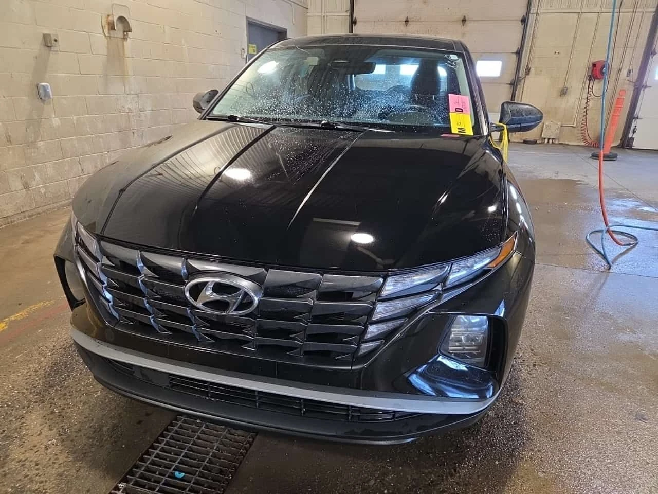 Hyundai Tucson * ESSENTIAL * CARFAX * ���� �� �� | Mobile.bg � ����������� 2