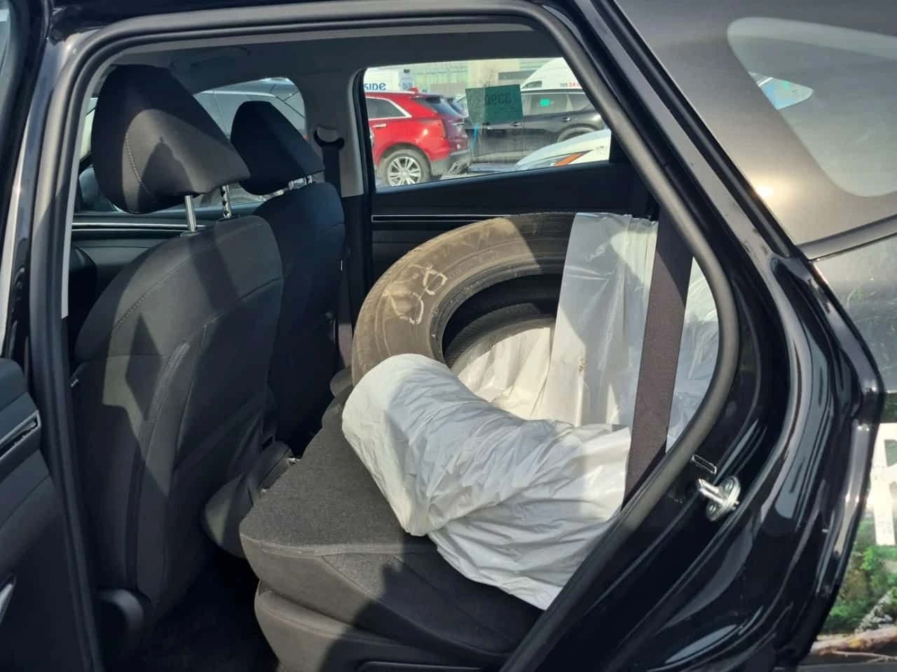 Hyundai Tucson * ESSENTIAL * CARFAX * ���� �� �� | Mobile.bg � ����������� 11