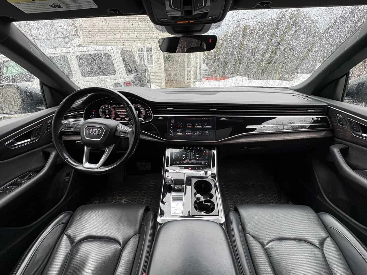 Audi Q8 Technik/CARFAX/ОБДУХВАНЕ/ПАНОРАМА/360 CAM, снимка 7 - Автомобили и джипове - 53966985