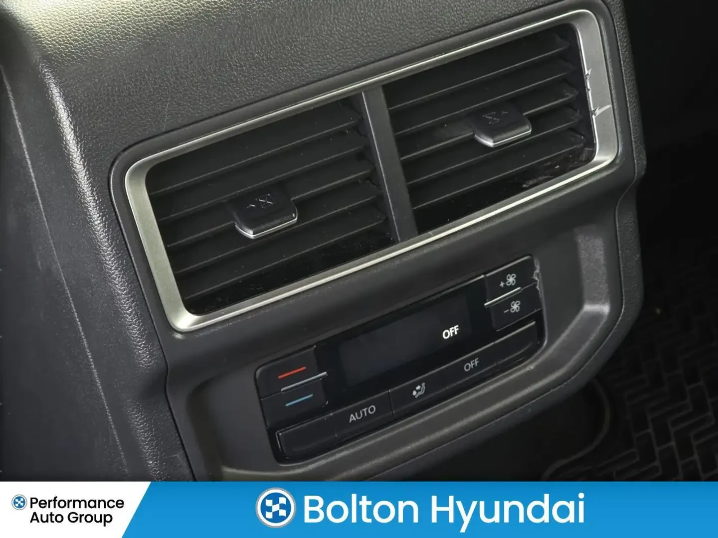 VW Atlas CARFAX * АВТО КРЕДИТ * ПРОГНОЗНА ЦЕНА ДО БГ * , снимка 16 - Автомобили и джипове - 54684501