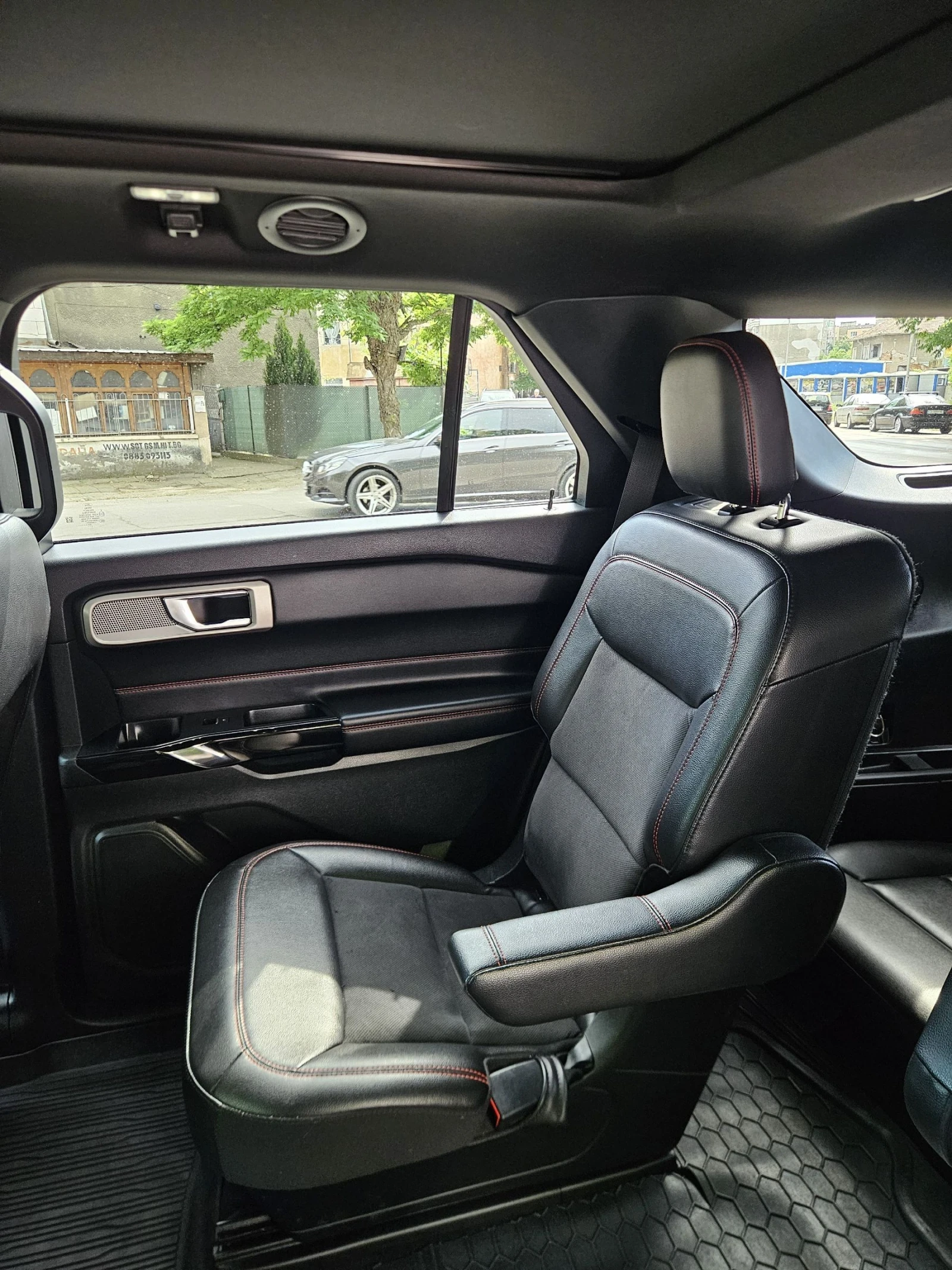 Ford Explorer ST Line ECO boost, снимка 16 - Автомобили и джипове - 54741687