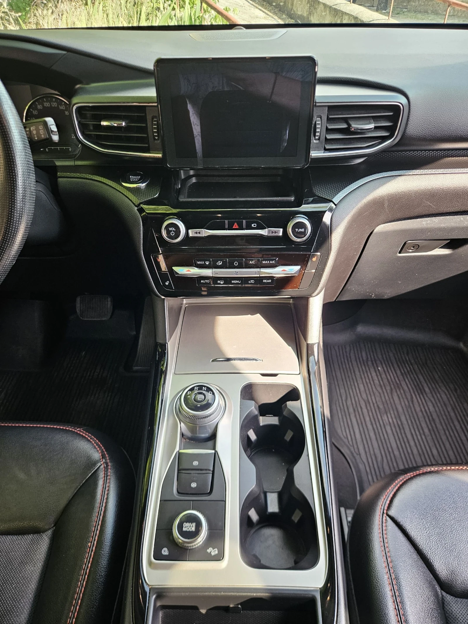 Ford Explorer ST Line ECO boost, снимка 9 - Автомобили и джипове - 54741687