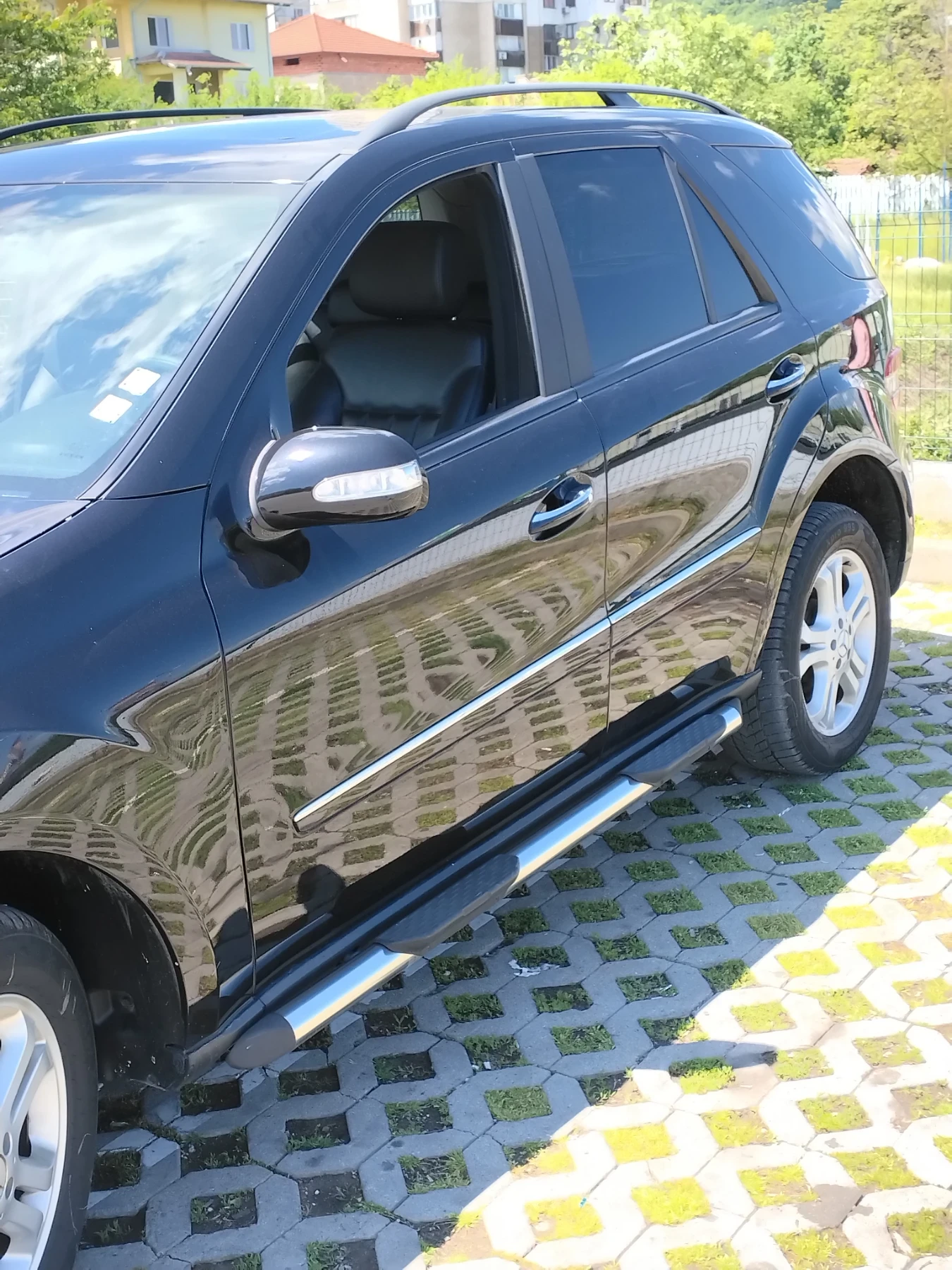 Mercedes-Benz ML 320, снимка 2 - Автомобили и джипове - 54765598