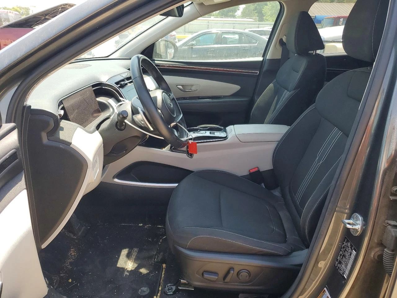 Hyundai Tucson, снимка 7 - Автомобили и джипове - 56058296