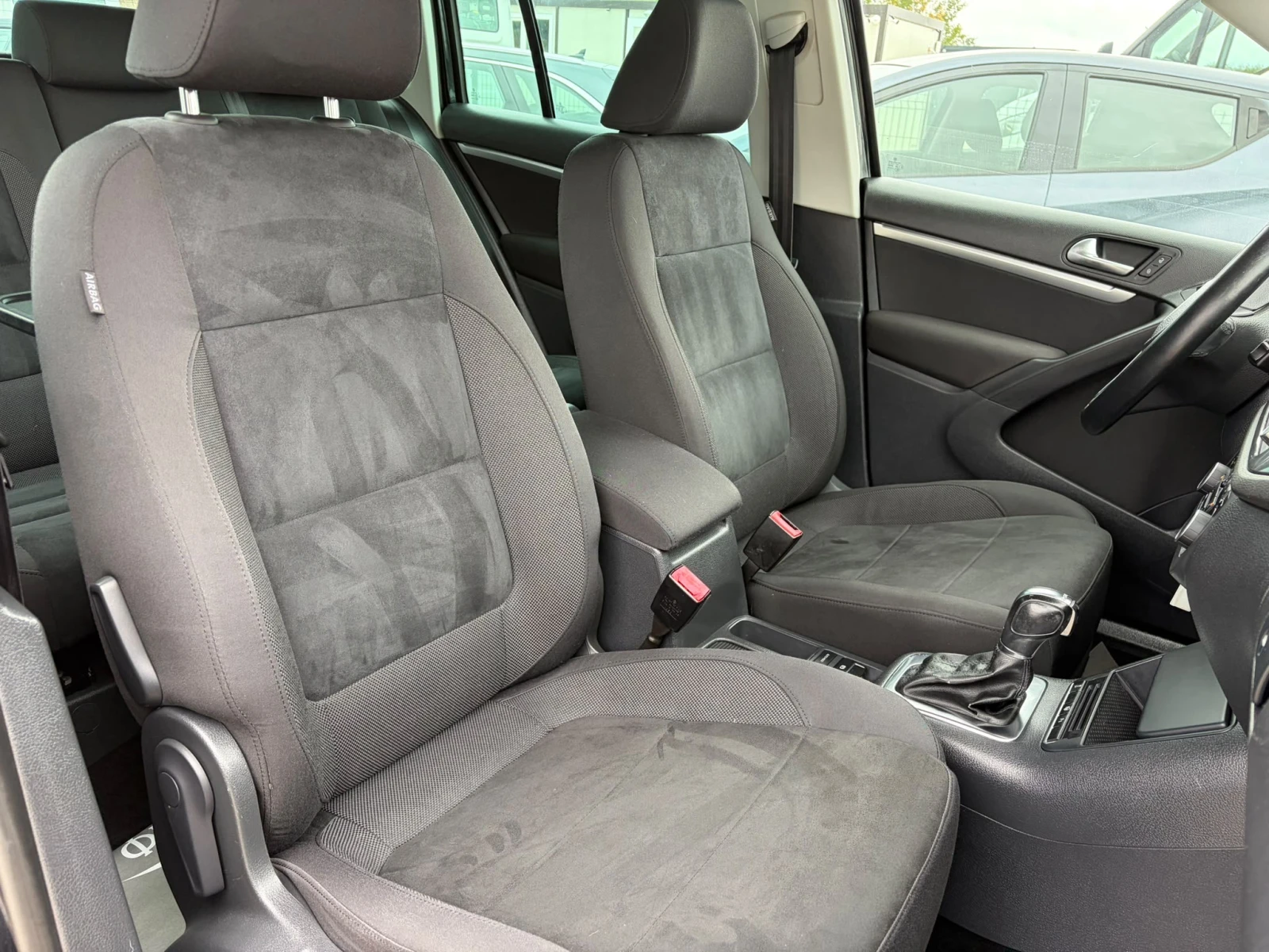 VW Tiguan 2.0TDI 4x4 DSG ������ 0% ������������ ������  | Mobile.bg � ����������� 11