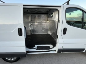 Opel Vivaro 2.5TDI 136кс EURO 4 КЛИМАТИК , снимка 12