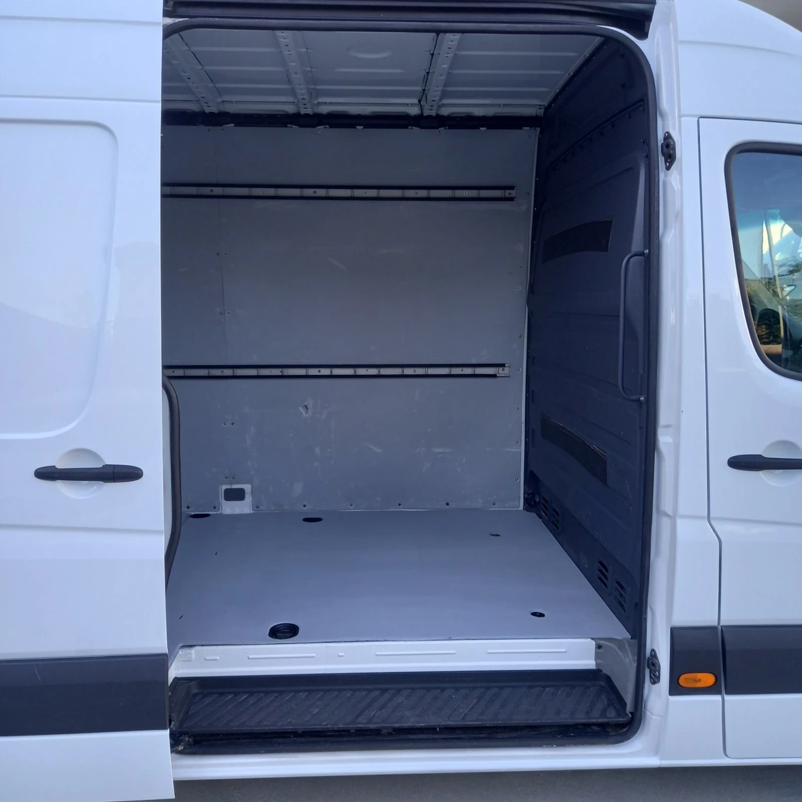 Mercedes-Benz Sprinter  - изображение 4